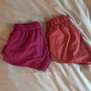 Lululemon 2.5 inch hottie hots